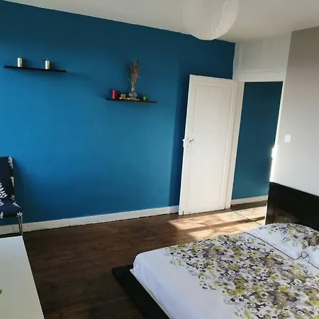 T2 Refait A Neuf, Au Coeur De *